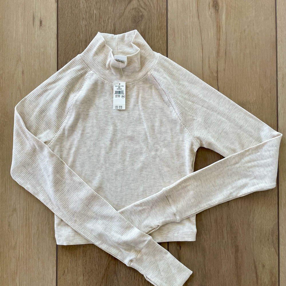 Cream Ribbed Long Sleeve Turtleneck OFFLINE XXS